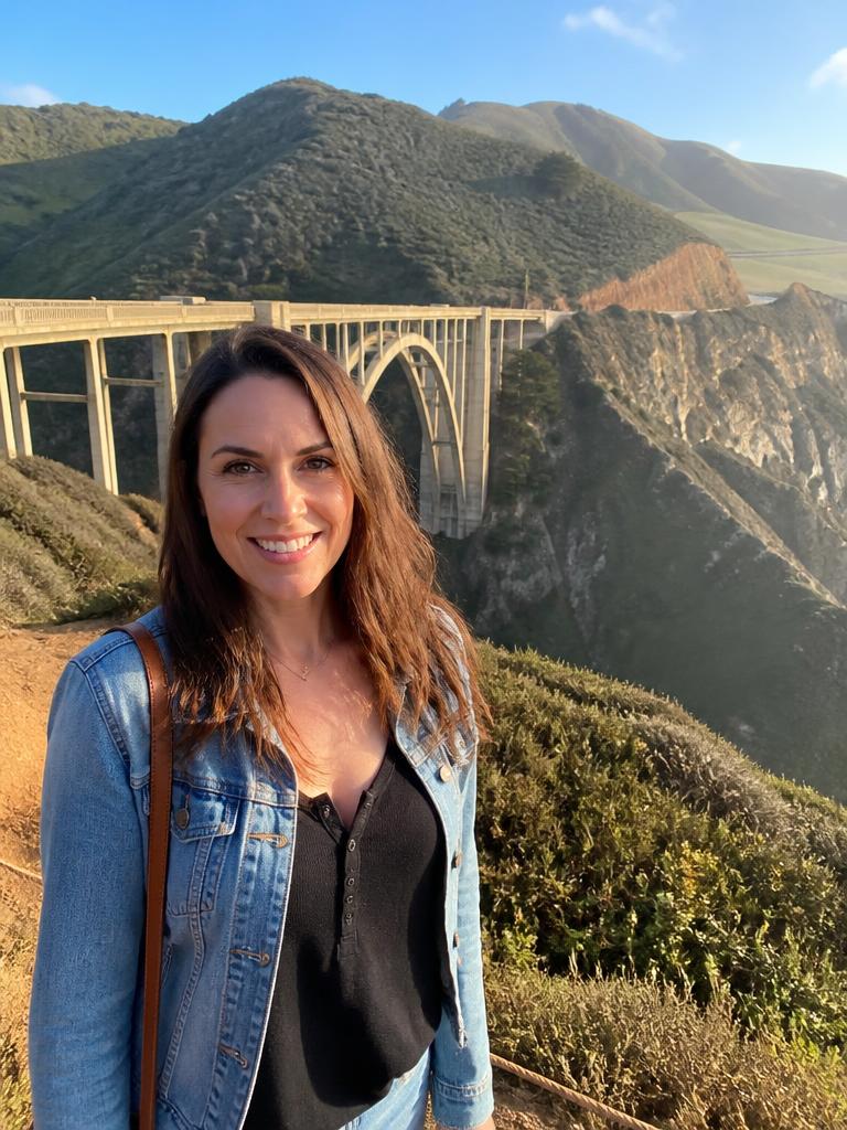After: the same person standing at a Bixby Bridge overlook in Big Sur