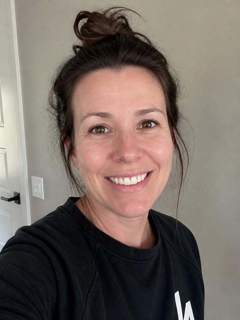 Before: a plain indoor smartphone selfie